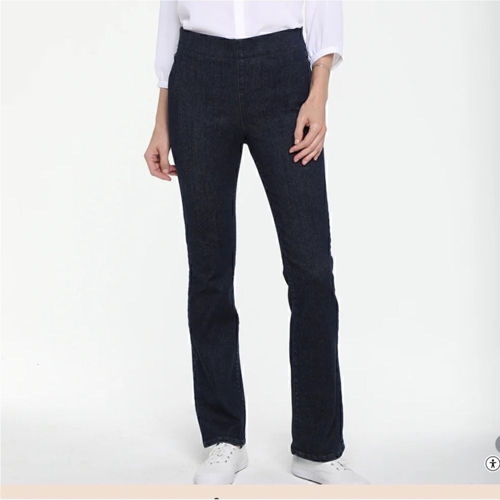 NWT NYDJ size 12 - 16 black pull on stretch jeans bootcut, elastic waistband